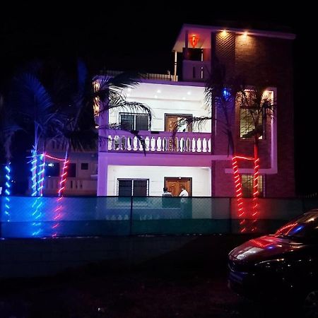 A2Zroomz Aarya Villa 4 Bhk Lonavala Exteriér fotografie
